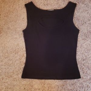 Sleeveless shirt